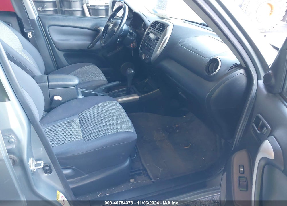 2005 TOYOTA RAV4 VIN: JTEHD20V950073918