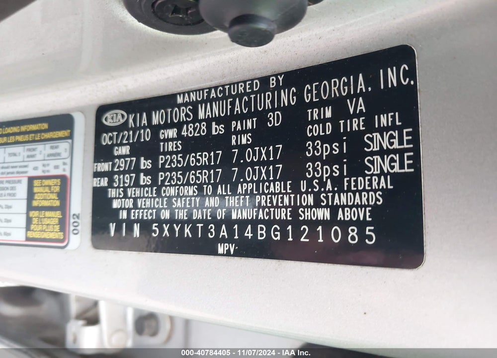 2011 KIA SORENTO LX VIN: 5XYKT3A14BG121085