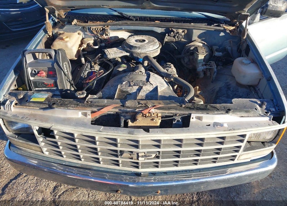 1988 CHEVROLET GMT-400 C1500 VIN: 1GCDC14Z5JE186176
