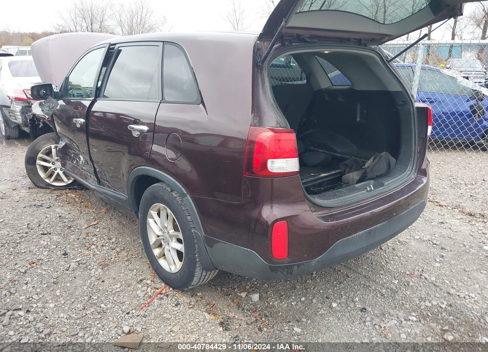 2015 KIA SORENTO LX VIN: 5XYKT3A65FG621855