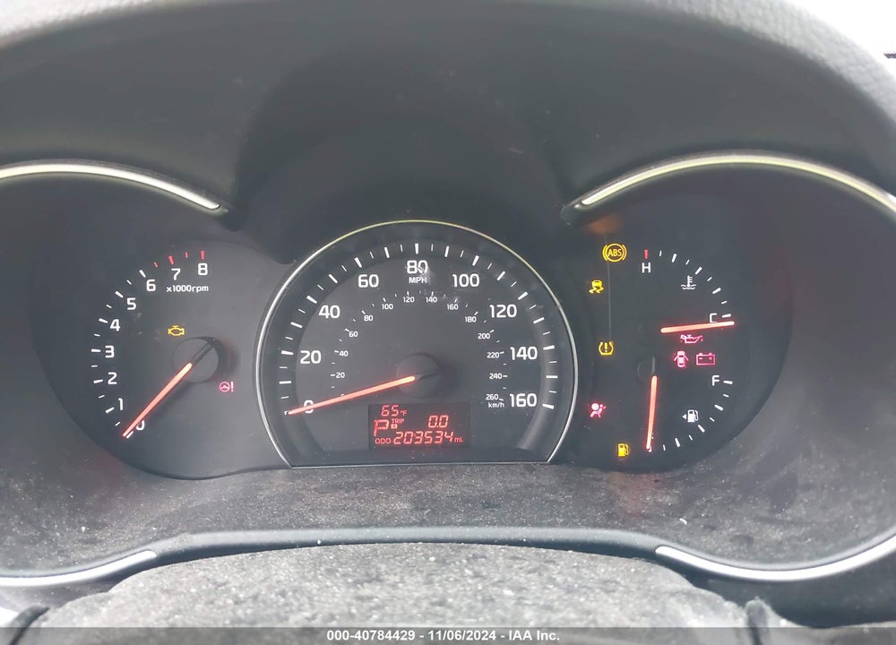 2015 KIA SORENTO LX VIN: 5XYKT3A65FG621855