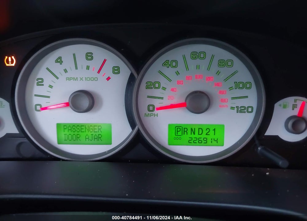 2007 FORD ESCAPE LIMITED VIN: 1FMYU94167KA22030