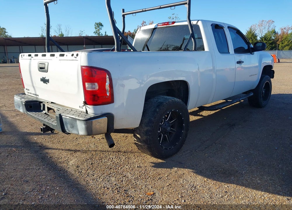 2008 CHEVROLET SILVERADO 1500 WORK TRUCK VIN: 1GCEK19078Z227962
