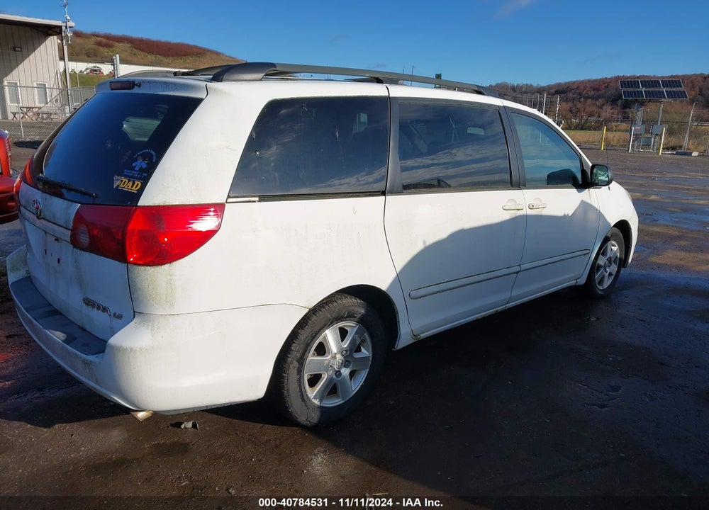 2007 TOYOTA SIENNA LE VIN: 5TDZK23C57S061564