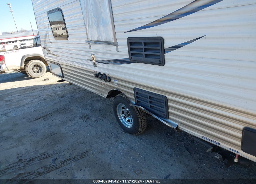 2017 FOREST RIVER COACHMEN VIKING 17FQ VIN: 5ZT2VWFC2HJ111684