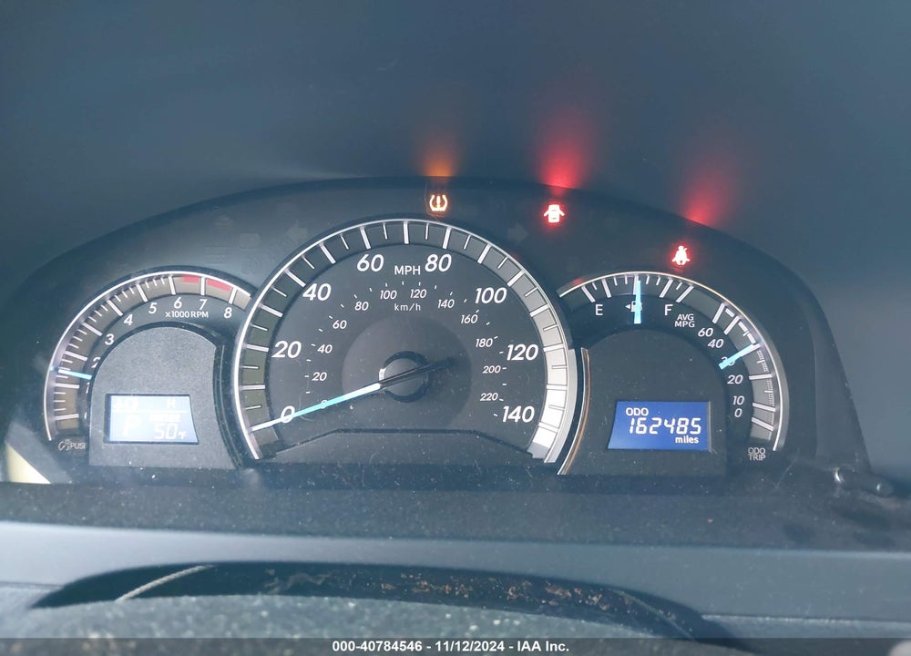2014 TOYOTA CAMRY SE VIN: 4T1BF1FK7EU802210