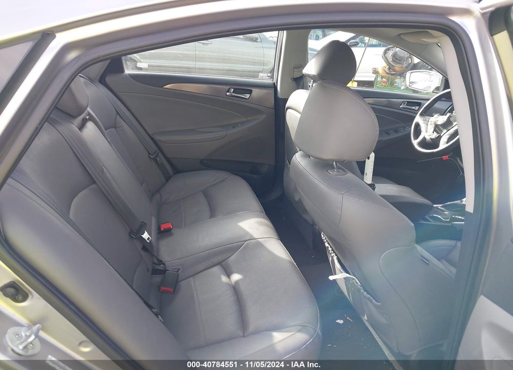 2012 HYUNDAI SONATA HYBRID VIN: KMHEC4A45CA021491
