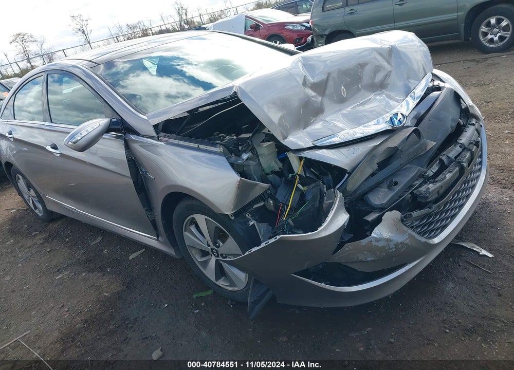 2012 HYUNDAI SONATA HYBRID VIN: KMHEC4A45CA021491