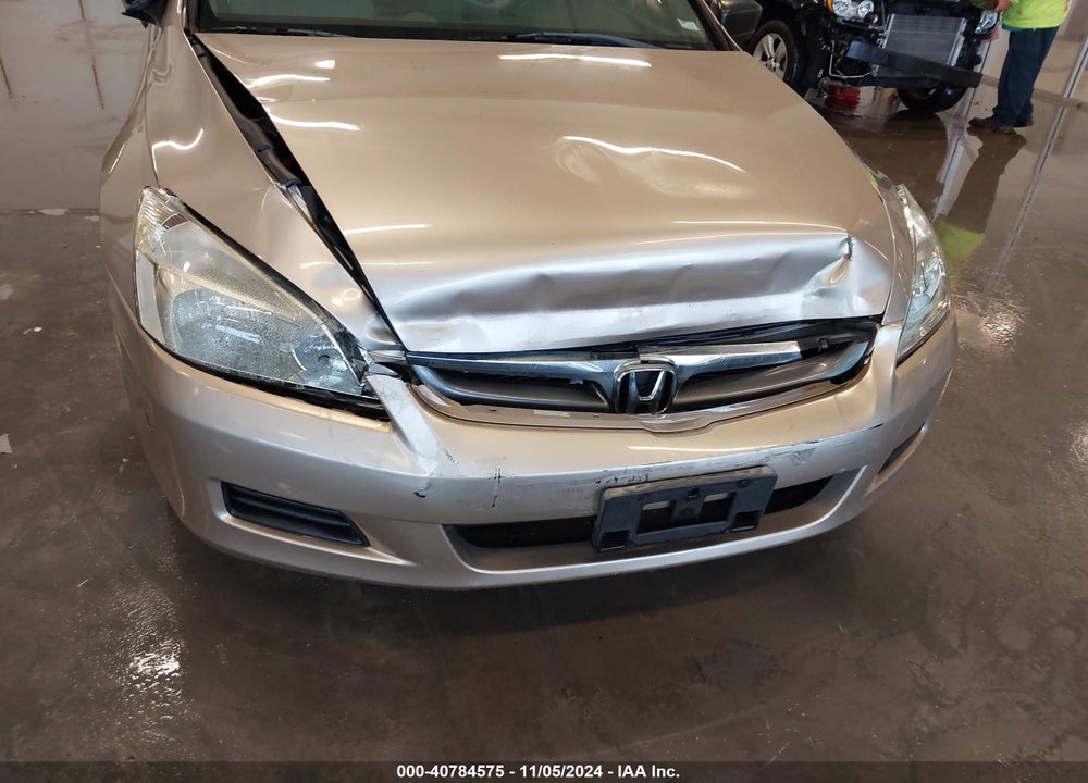 2007 HONDA ACCORD 2.4 VP VIN: 1HGCM56157A083719