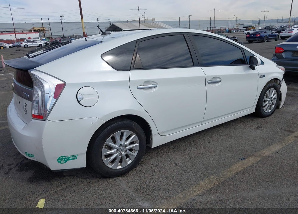 2014 TOYOTA PRIUS PLUG-IN VIN: JTDKN3DP9E3059055