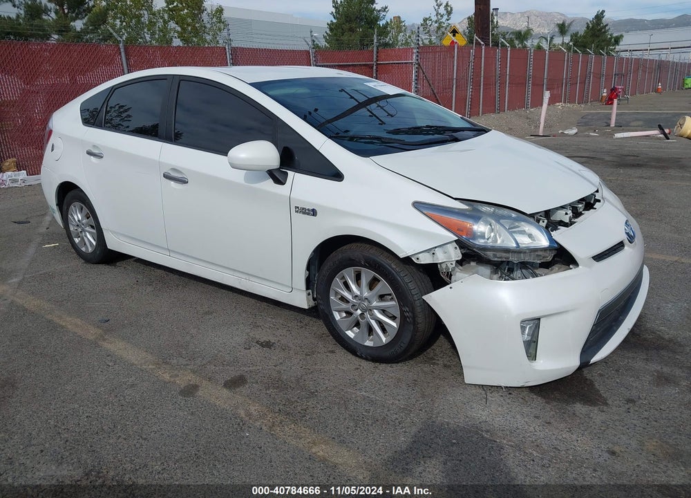 2014 TOYOTA PRIUS PLUG-IN VIN: JTDKN3DP9E3059055