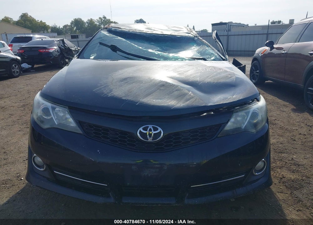 2014 TOYOTA CAMRY SE VIN: 4T1BF1FK4EU353911