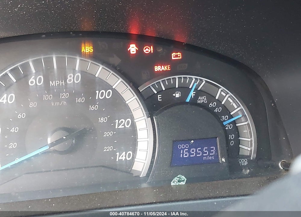 2014 TOYOTA CAMRY SE VIN: 4T1BF1FK4EU353911