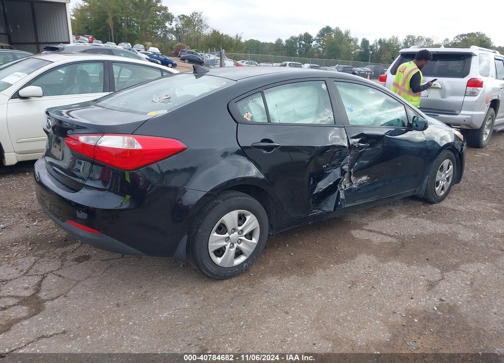2014 KIA FORTE LX VIN: KNAFK4A63E5175963