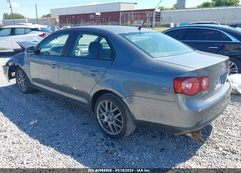 2010 VOLKSWAGEN JETTA S VIN: 3VWJX7AJ3AM080082