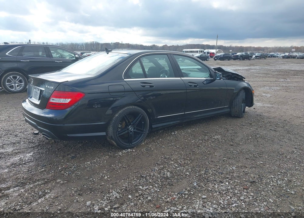 2014 MERCEDES-BENZ C 300 C 300 LUXURY/SPORT 4MATIC VIN: WDDGF8ABXER310063