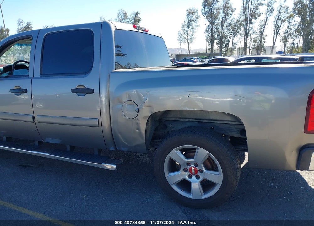 2007 CHEVROLET SILVERADO 1500 LT1 VIN: 3GCEC13J17G536839
