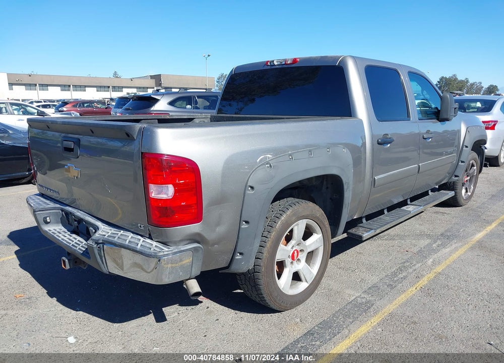 2007 CHEVROLET SILVERADO 1500 LT1 VIN: 3GCEC13J17G536839