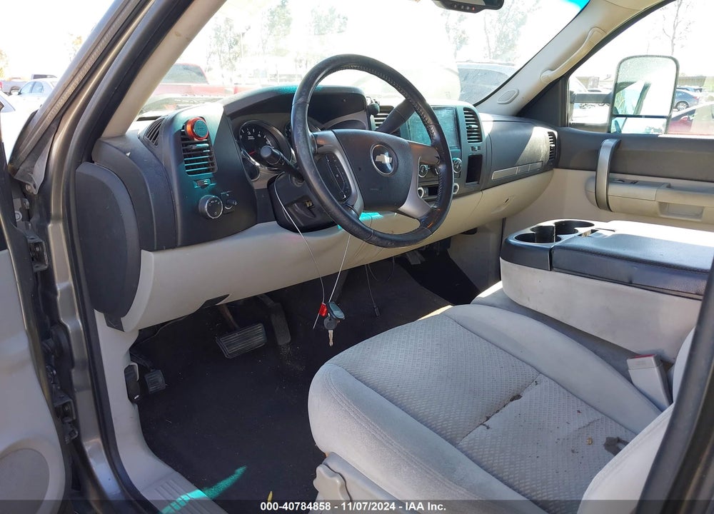 2007 CHEVROLET SILVERADO 1500 LT1 VIN: 3GCEC13J17G536839