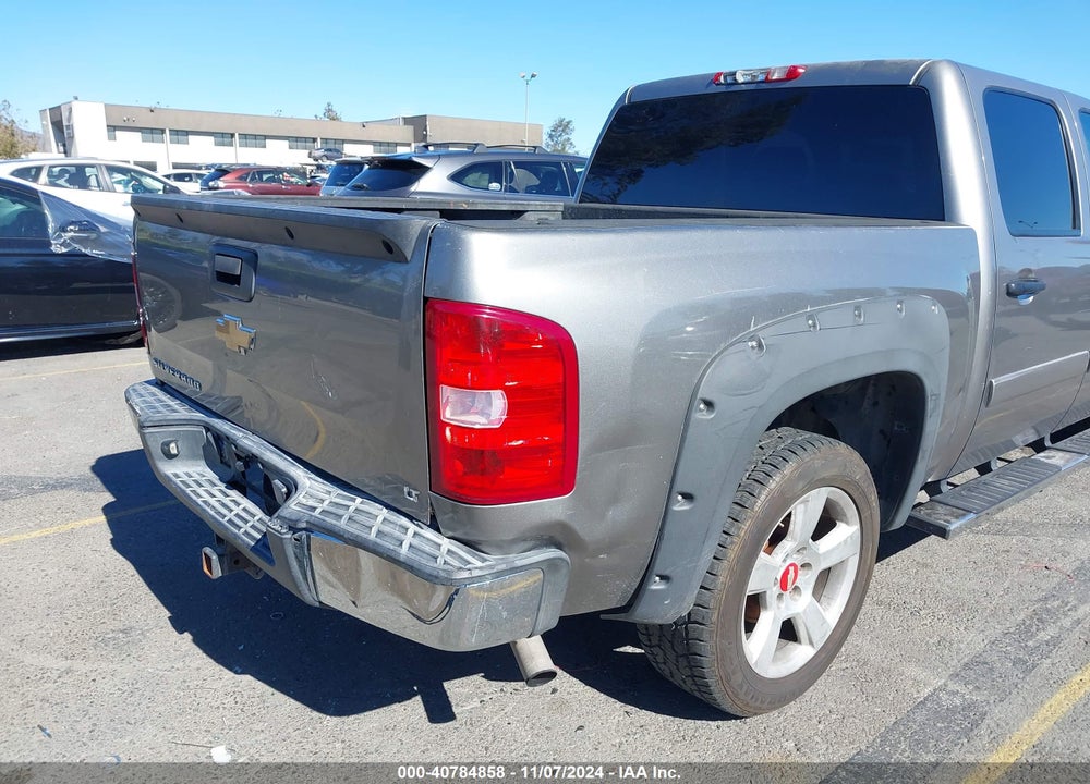 2007 CHEVROLET SILVERADO 1500 LT1 VIN: 3GCEC13J17G536839