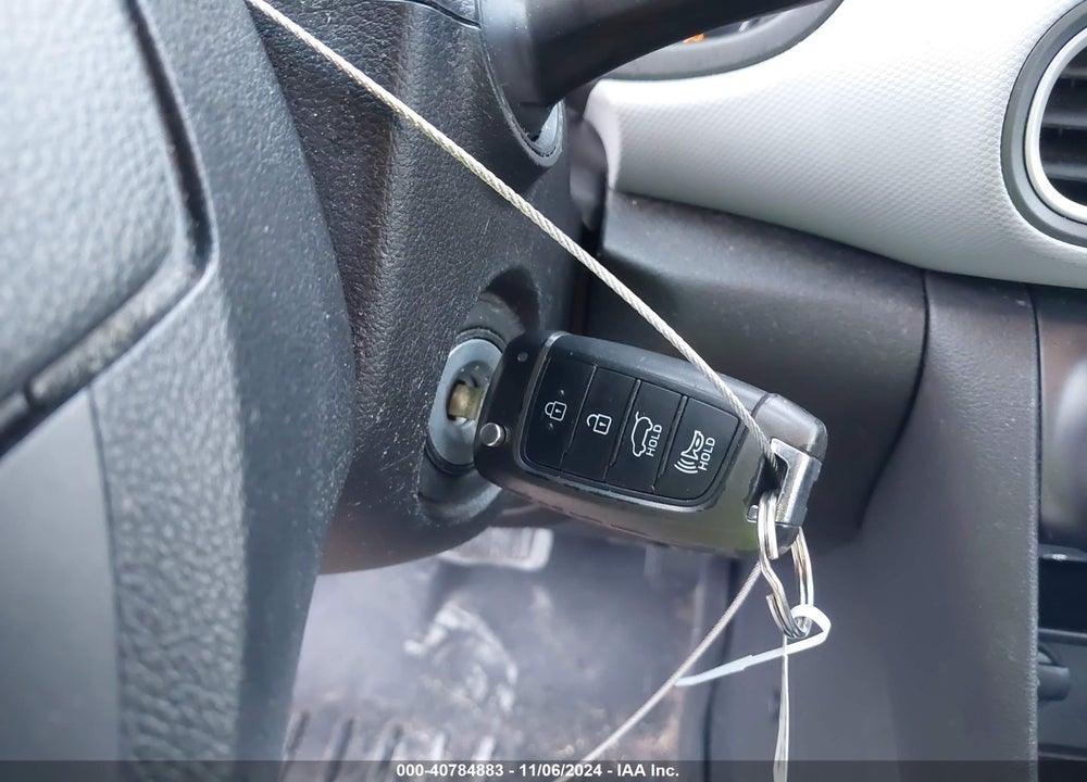 2019 HYUNDAI KONA SE VIN: KM8K12AAXKU198487