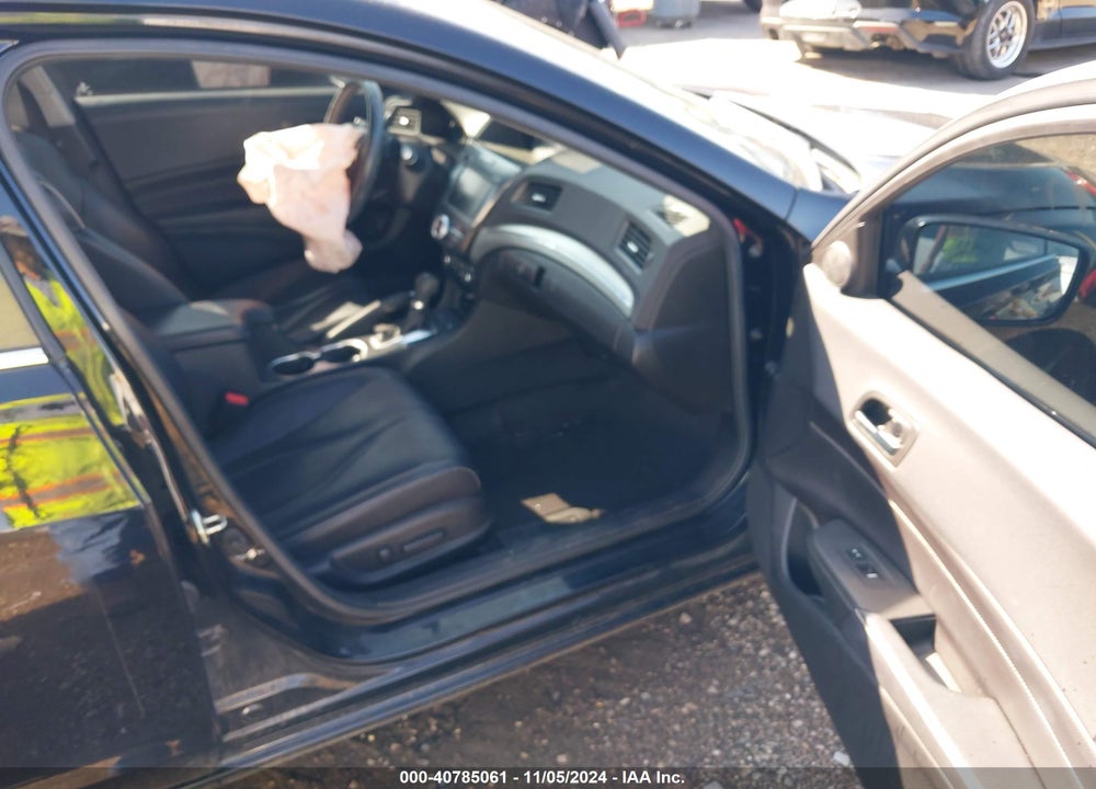 2019 ACURA ILX PREMIUM PACKAGE/TECHNOLOGY PACKAGE VIN: 19UDE2F70KA005880