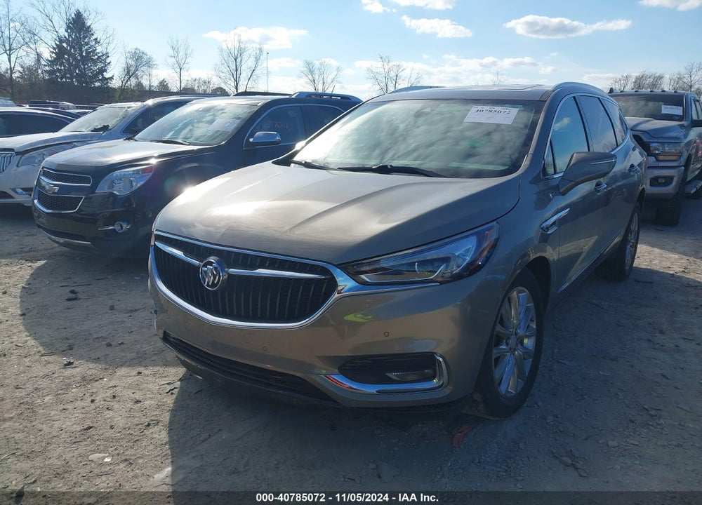2018 BUICK ENCLAVE PREMIUM VIN: 5GAEVBKW8JJ137768
