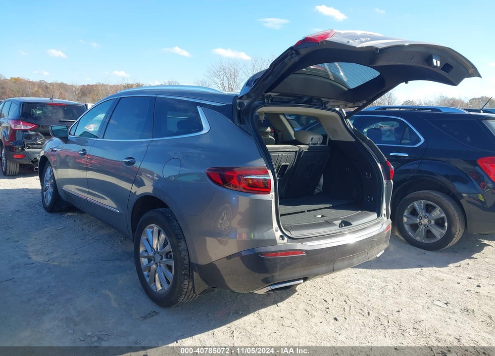 2018 BUICK ENCLAVE PREMIUM VIN: 5GAEVBKW8JJ137768