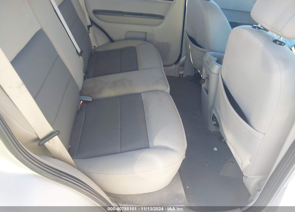 2008 FORD ESCAPE XLT VIN: 1FMCU03198KA78858