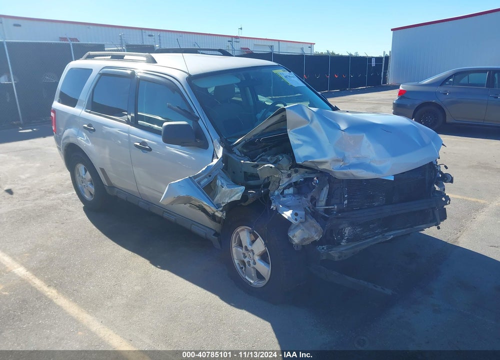 2008 FORD ESCAPE XLT VIN: 1FMCU03198KA78858