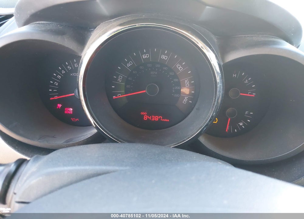 2011 KIA SOUL VIN: KNDJT2A28B7294023