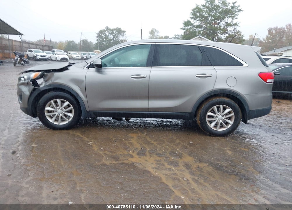 2018 KIA SORENTO 2.4L L VIN: 5XYPG4A38JG403634