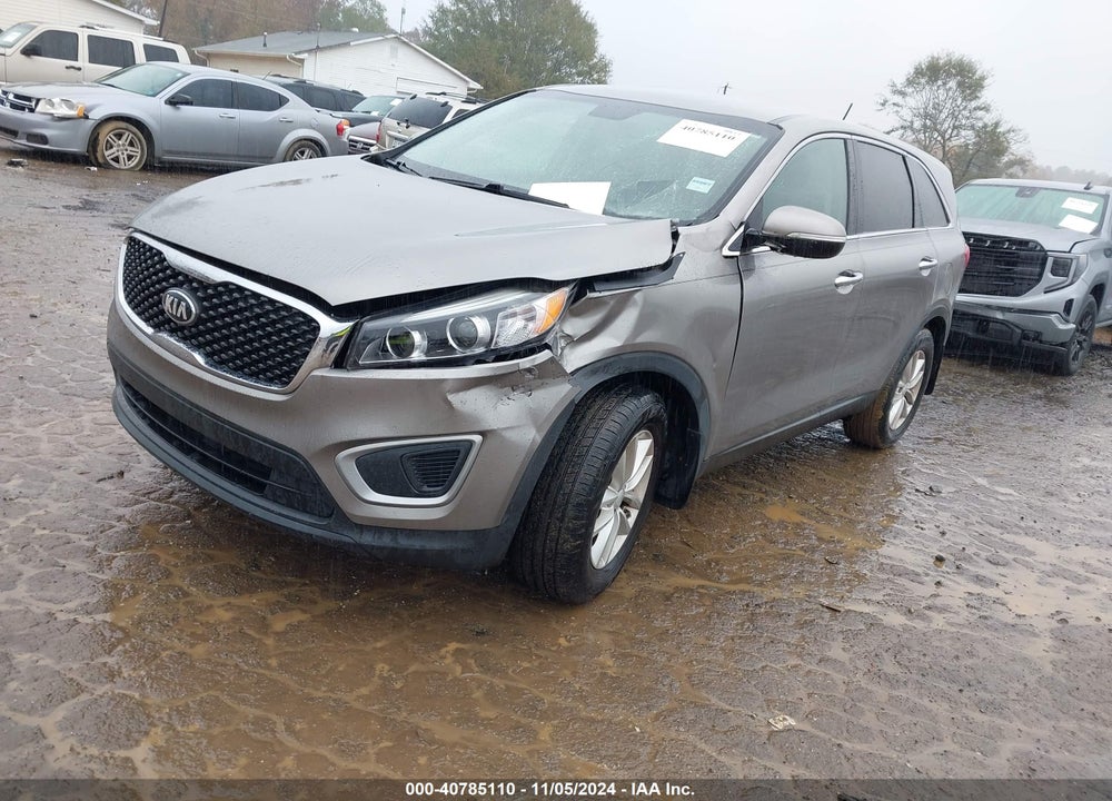 2018 KIA SORENTO 2.4L L VIN: 5XYPG4A38JG403634