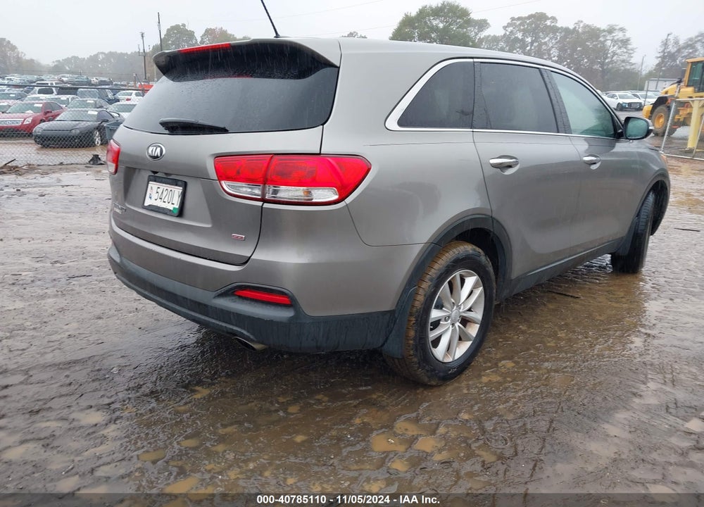 2018 KIA SORENTO 2.4L L VIN: 5XYPG4A38JG403634