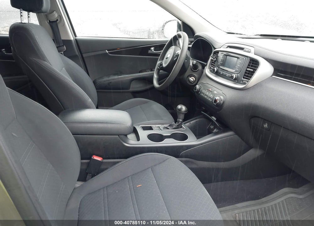 2018 KIA SORENTO 2.4L L VIN: 5XYPG4A38JG403634