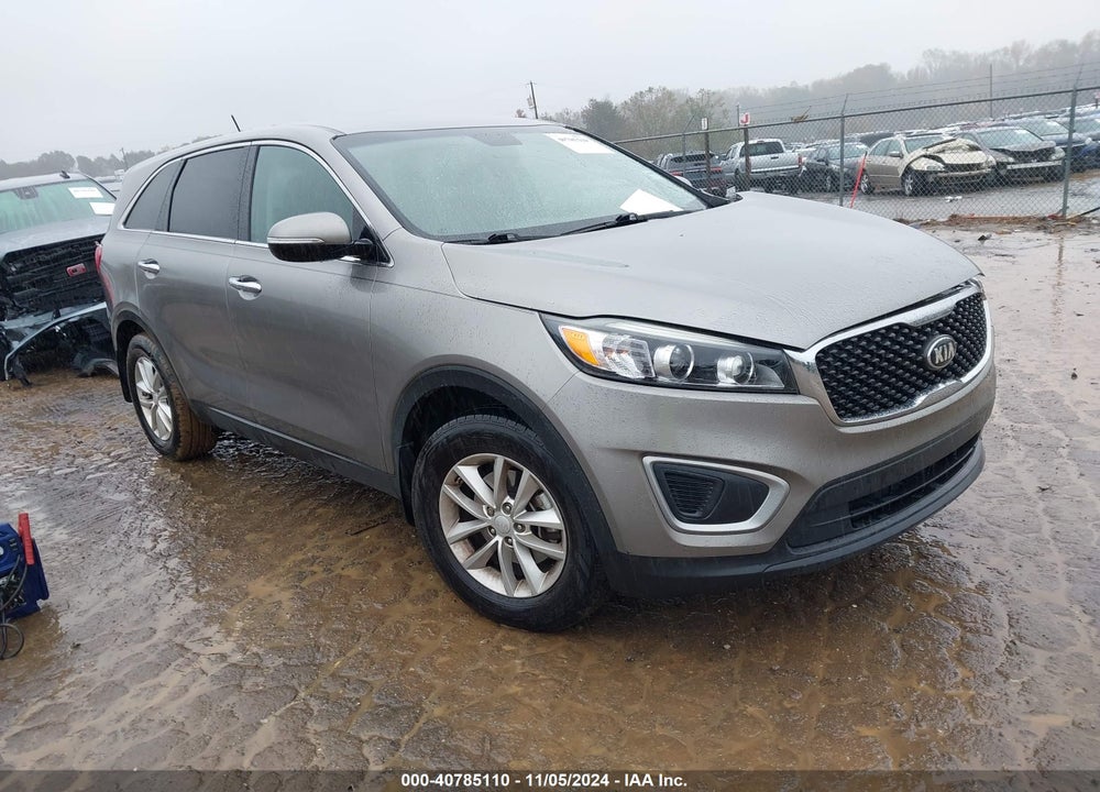 2018 KIA SORENTO 2.4L L VIN: 5XYPG4A38JG403634