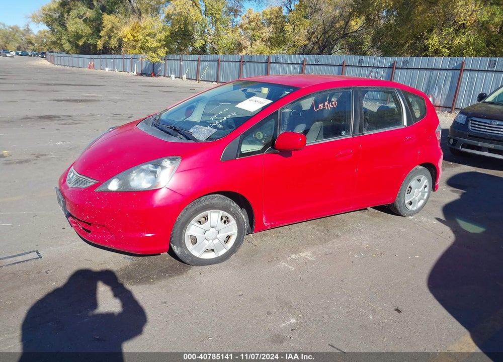 2013 HONDA FIT VIN: JHMGE8H35DC004822
