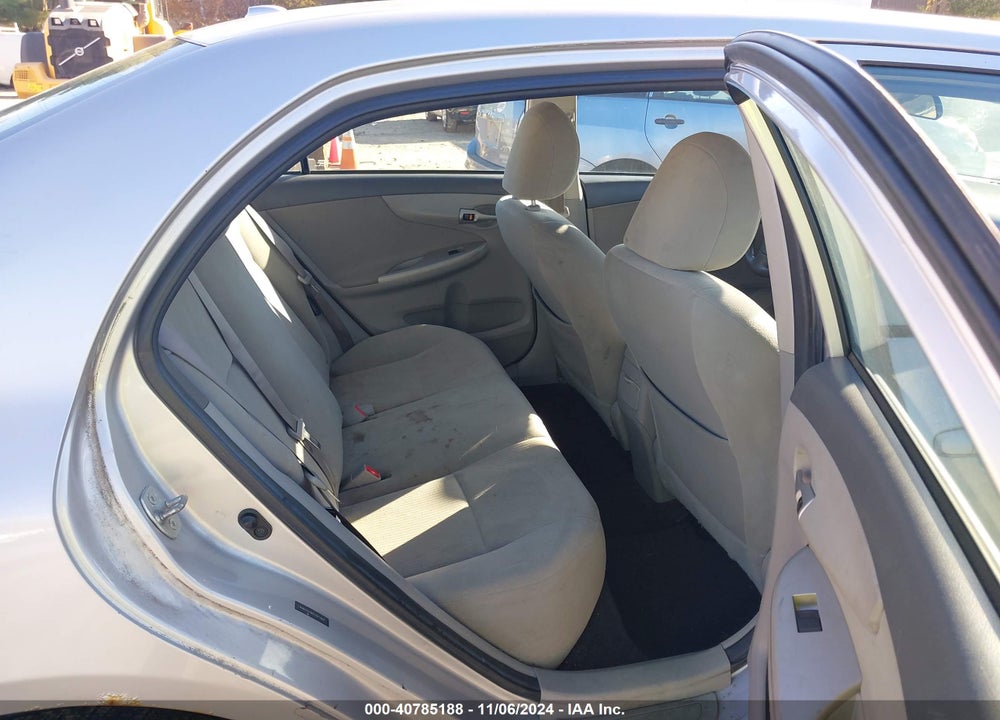 2010 TOYOTA COROLLA LE VIN: 1NXBU4EE8AZ351382