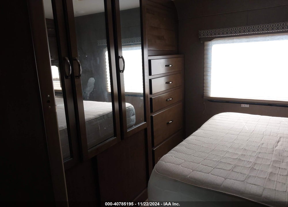 2017 FORD E-450 CUTAWAY VIN: 1FDXE4FS4HDC27725