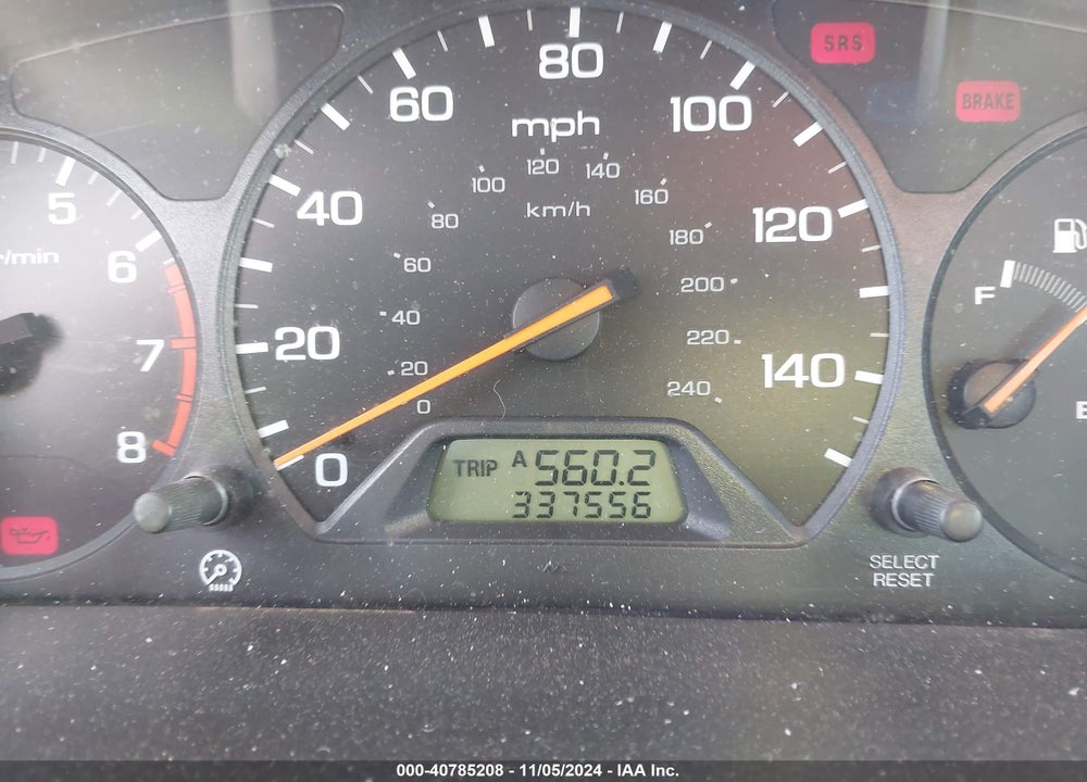2001 HONDA ACCORD 2.3 LX VIN: 1HGCG66561A098012