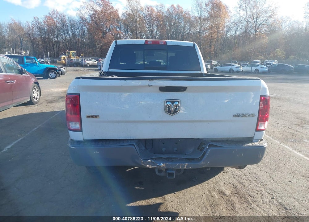 2017 RAM 1500 SLT 4X4 6'4 BOX VIN: 1C6RR7TT2HS784684