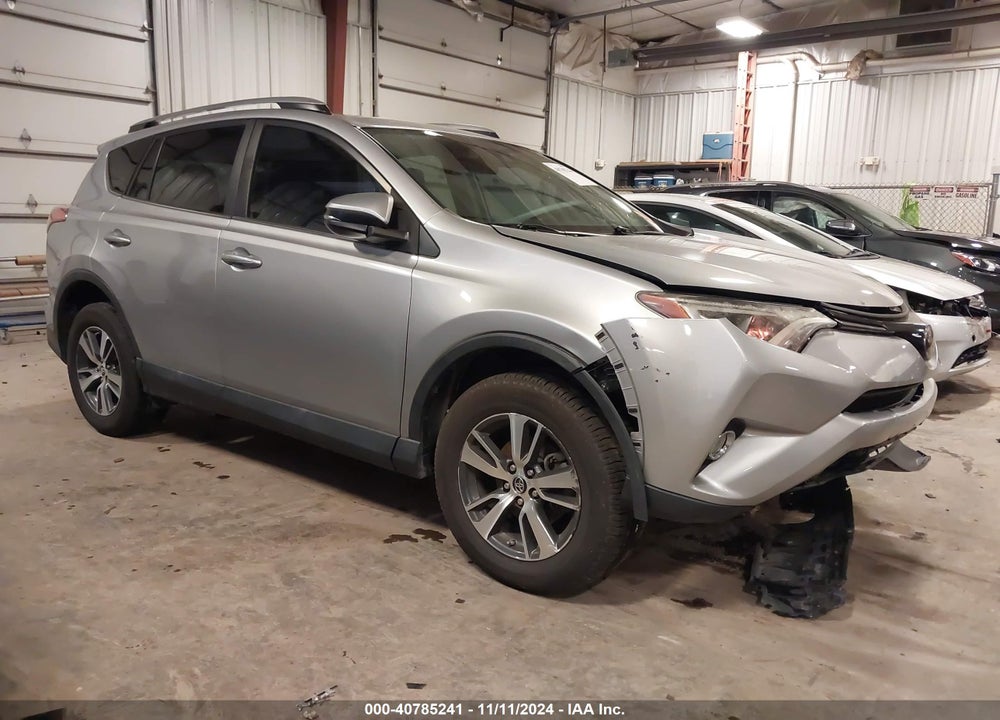 2017 TOYOTA RAV4 XLE VIN: 2T3WFREV5HW394510