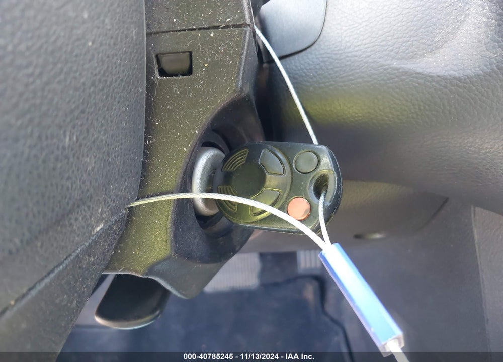2014 FORD FOCUS SE VIN: 1FADP3K28EL330123