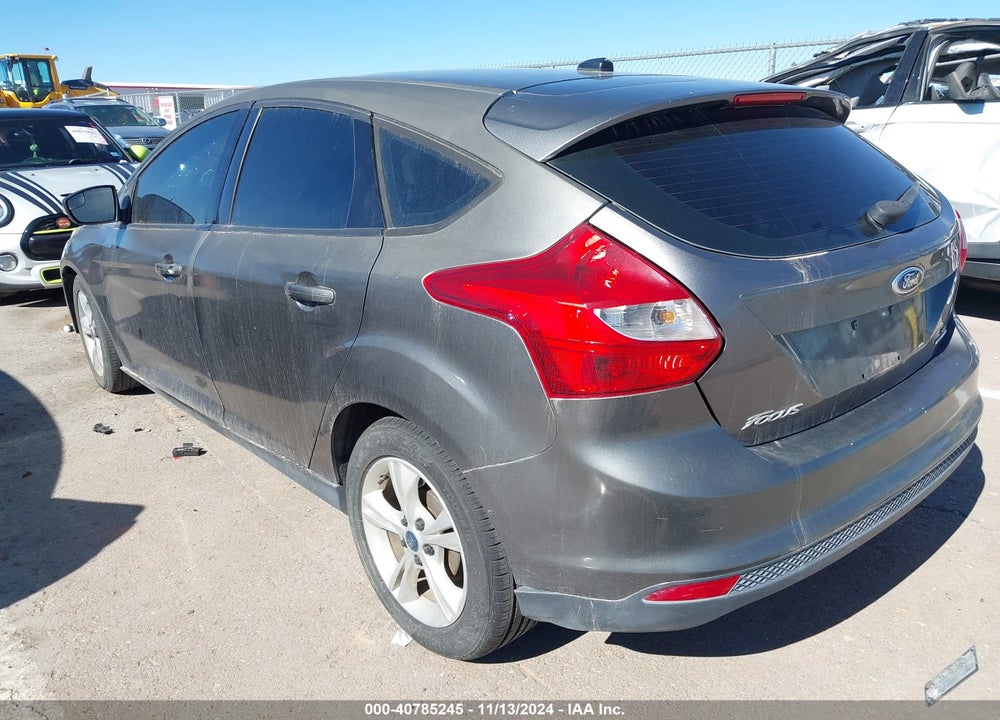 2014 FORD FOCUS SE VIN: 1FADP3K28EL330123