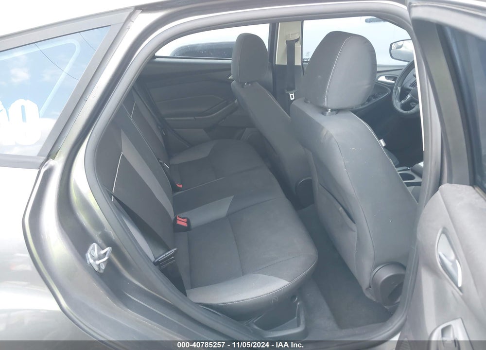 2014 FORD FOCUS SE VIN: 1FADP3K27EL420914