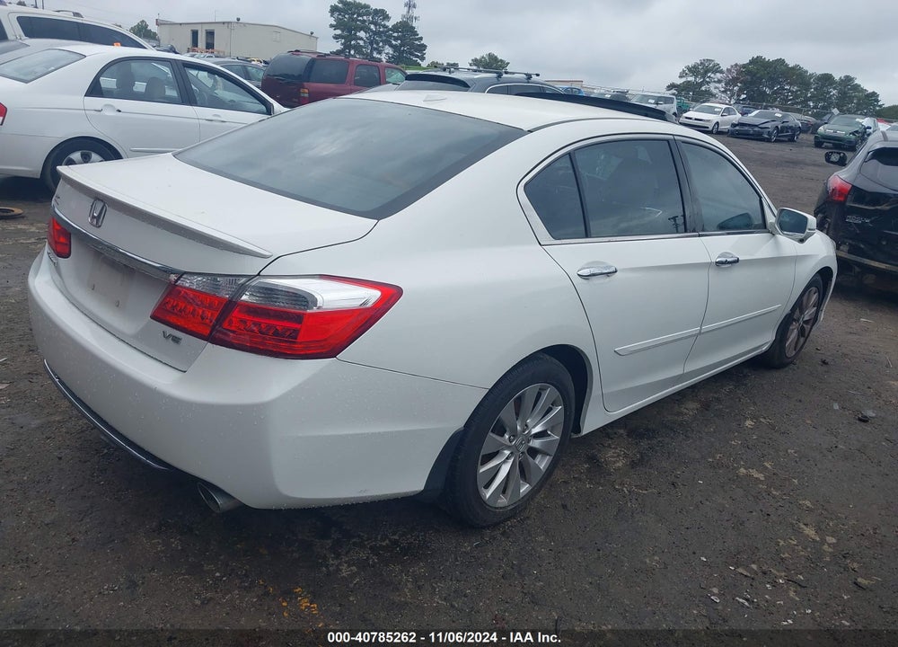 2014 HONDA ACCORD EX-L V-6 VIN: 1HGCR3F84EA033541