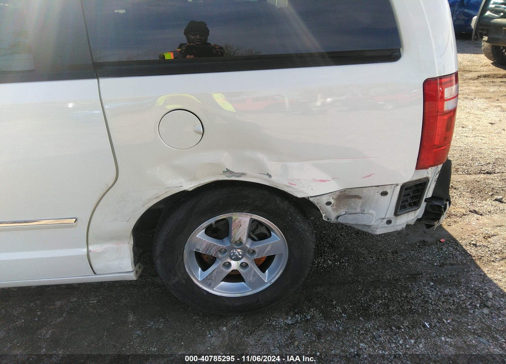 2008 DODGE GRAND CARAVAN SXT VIN: 2D8HN54PX8R839875