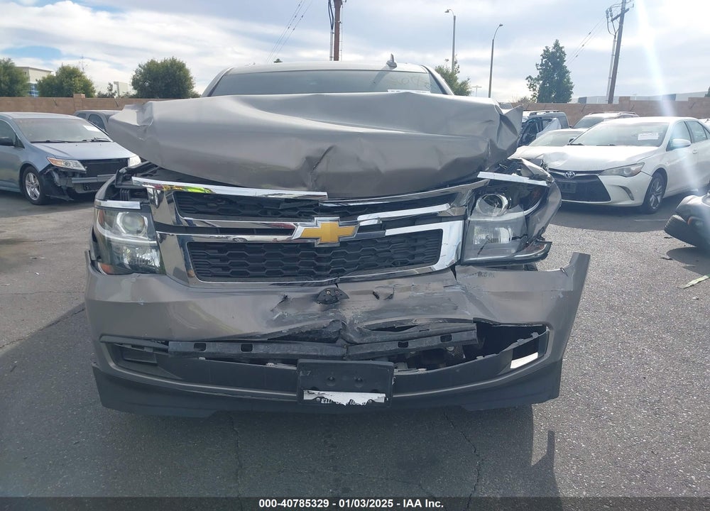 2018 CHEVROLET SUBURBAN LT VIN: 1GNSCHKCXJR252610