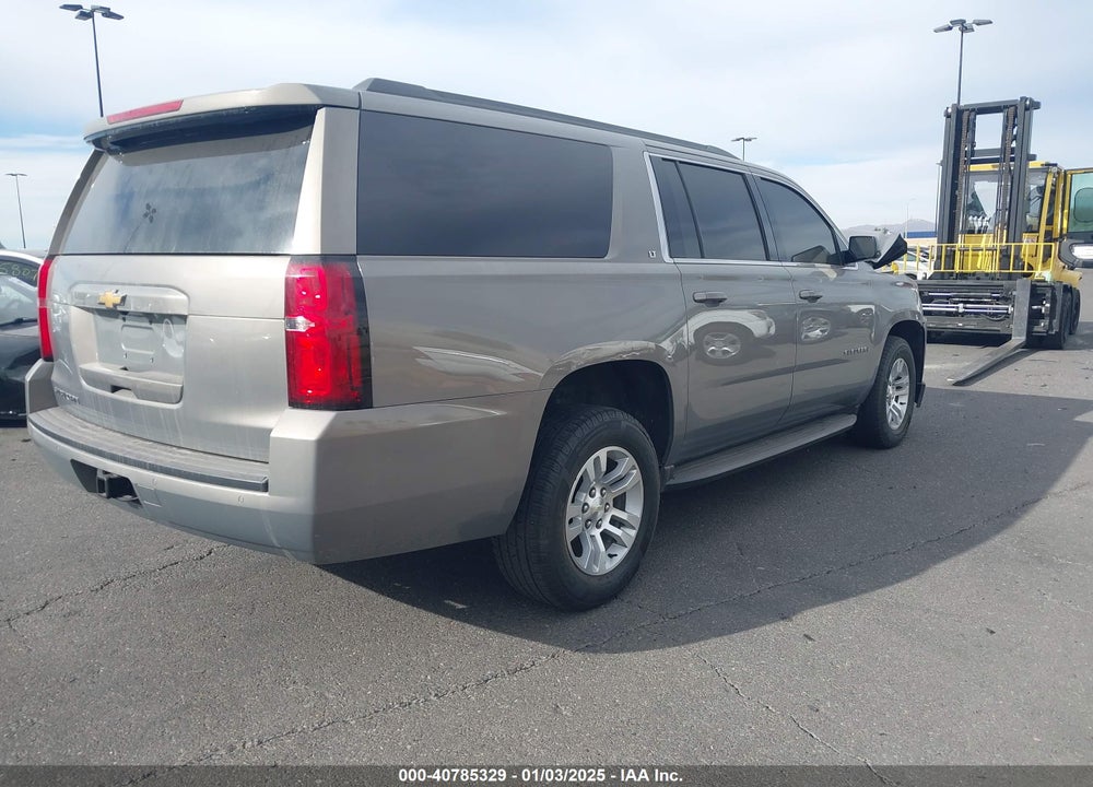 2018 CHEVROLET SUBURBAN LT VIN: 1GNSCHKCXJR252610