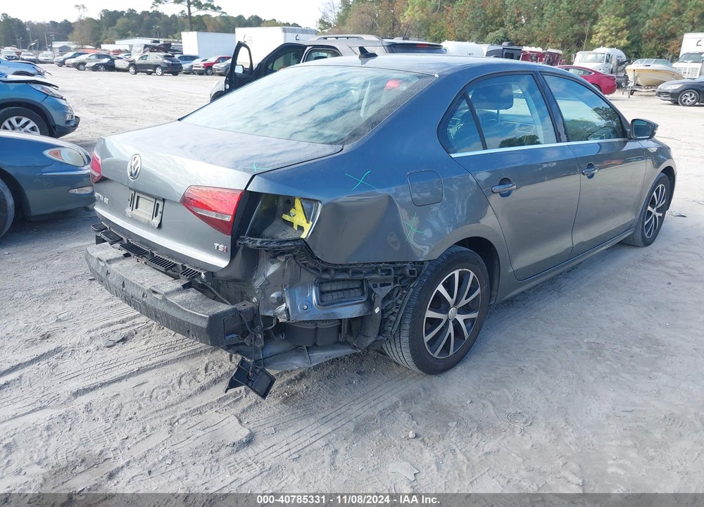 2017 VOLKSWAGEN JETTA 1.4T SE VIN: 3VWDB7AJ1HM409061